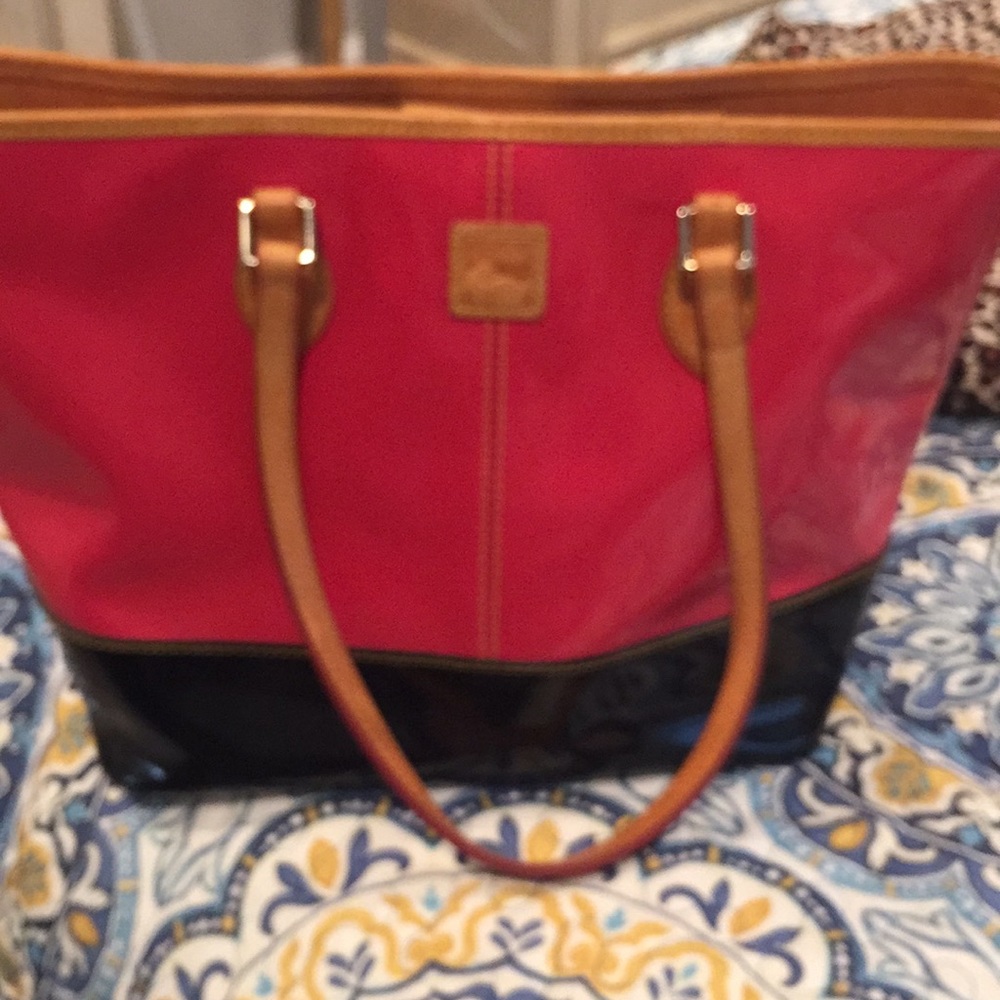 Dooney and Bourke bag